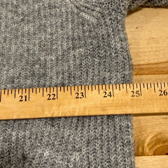 A New Day Gray White Women Cardigan Sweater Size M Oversized V-neck Knit Button - Picture 8 of 10